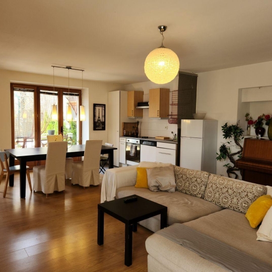 JEANDET Immobilier : Appartement | COLLONGES-SOUS-SALEVE (74160) | 85.00m2 | 1 800 € 