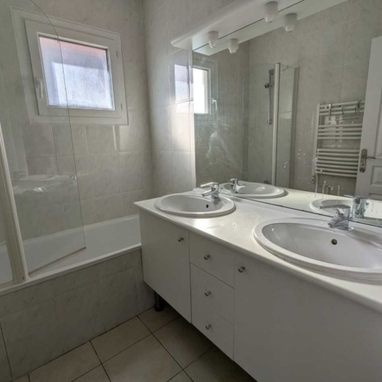  Annonces SAINTJULIENENGENEVOIS : Maison / Villa | COLLONGES (01550) | 104 m2 | 420 000 &euro; 