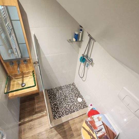  Annonces SAINTJULIENENGENEVOIS : Maison / Villa | PERON (01630) | 131 m2 | 540 000 &euro; 